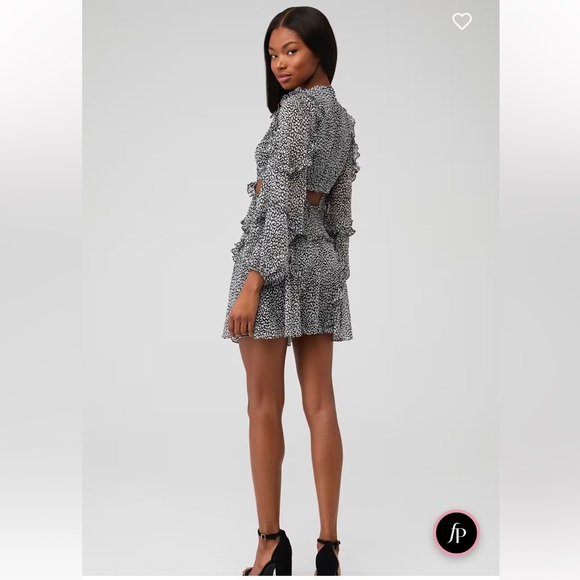Bardot Mini Leopard Dress 🐾 - Picture 7 of 14